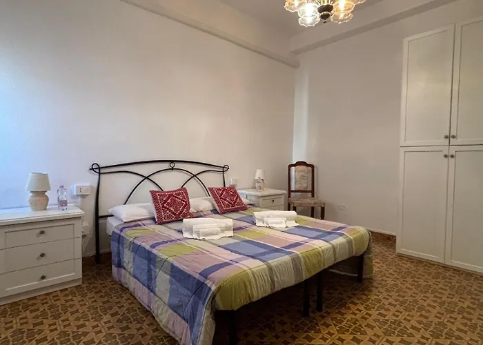 Casa Sulla Piazzetta אולביה